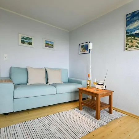 Apartamento Haus Dornbusch 1 Goehren (Ruegen)