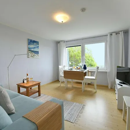 Haus Dornbusch 1 *
